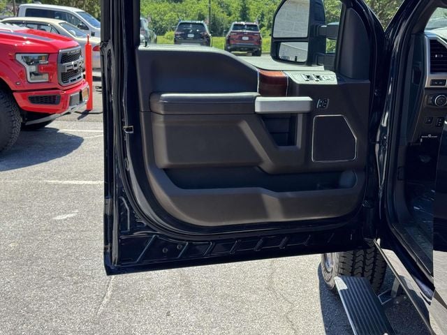 2022 Ford F-350 King Ranch