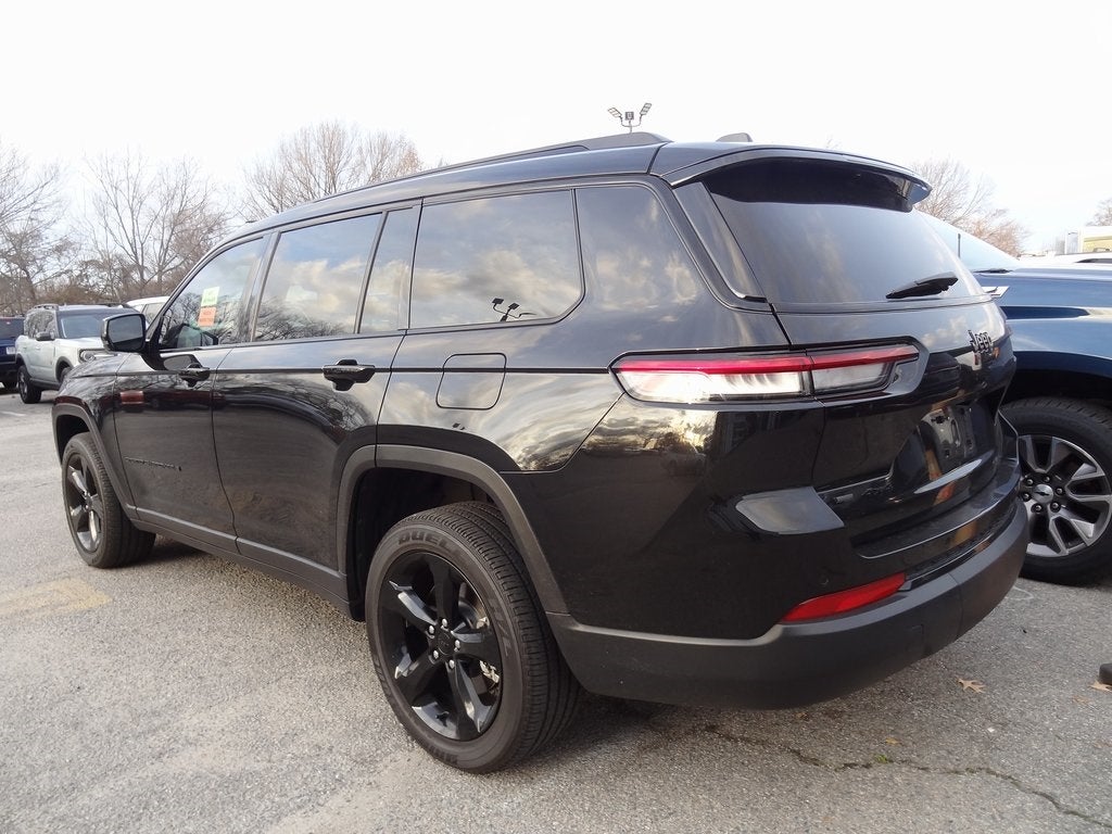 2022 Jeep Grand Cherokee L Altitude