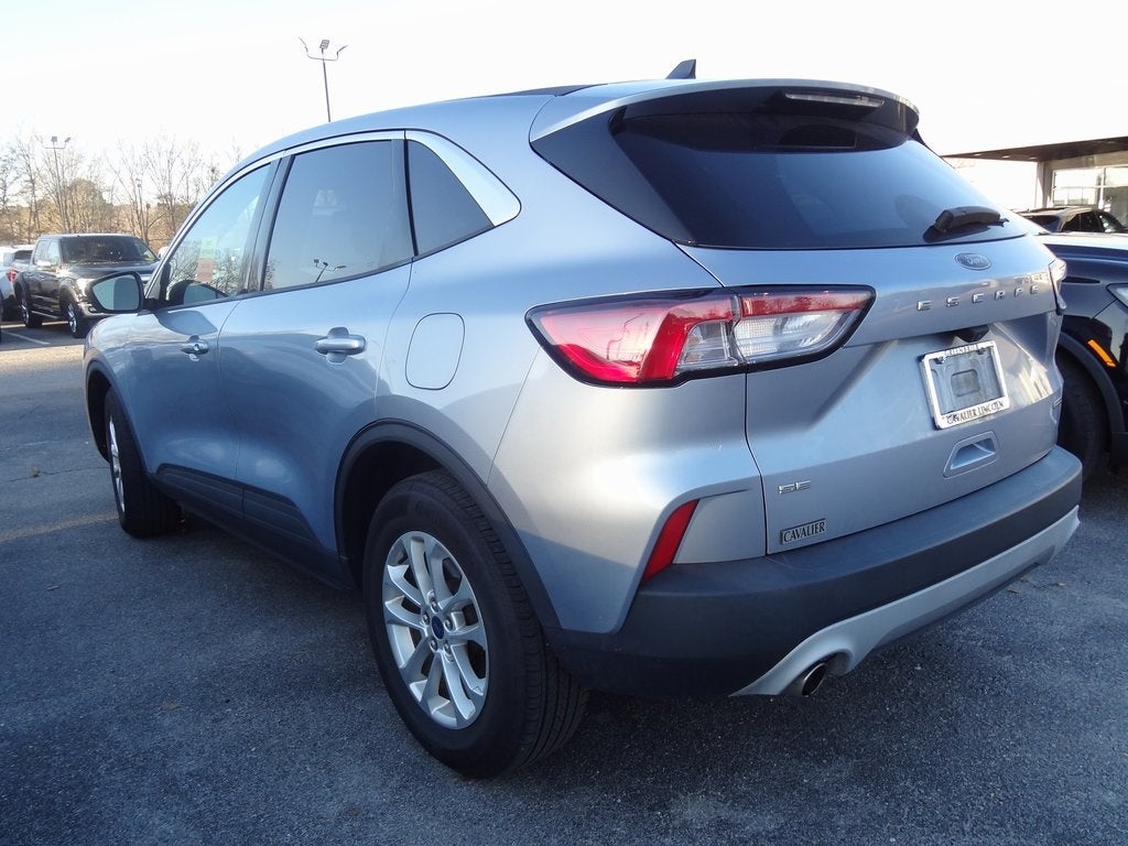 2022 Ford Escape SE Hybrid