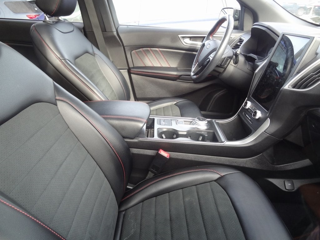 2022 Ford Edge ST Line