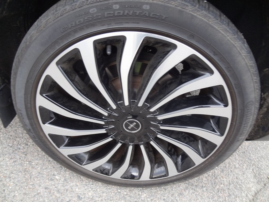 2023 Lincoln Nautilus Black Label