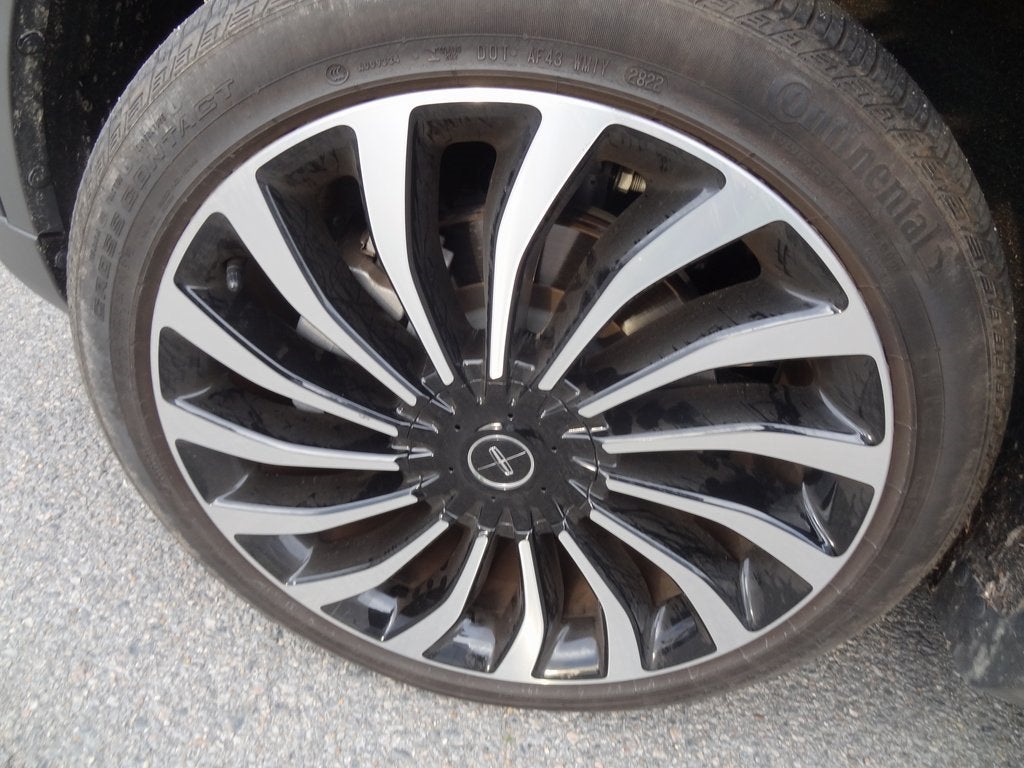 2023 Lincoln Nautilus Black Label