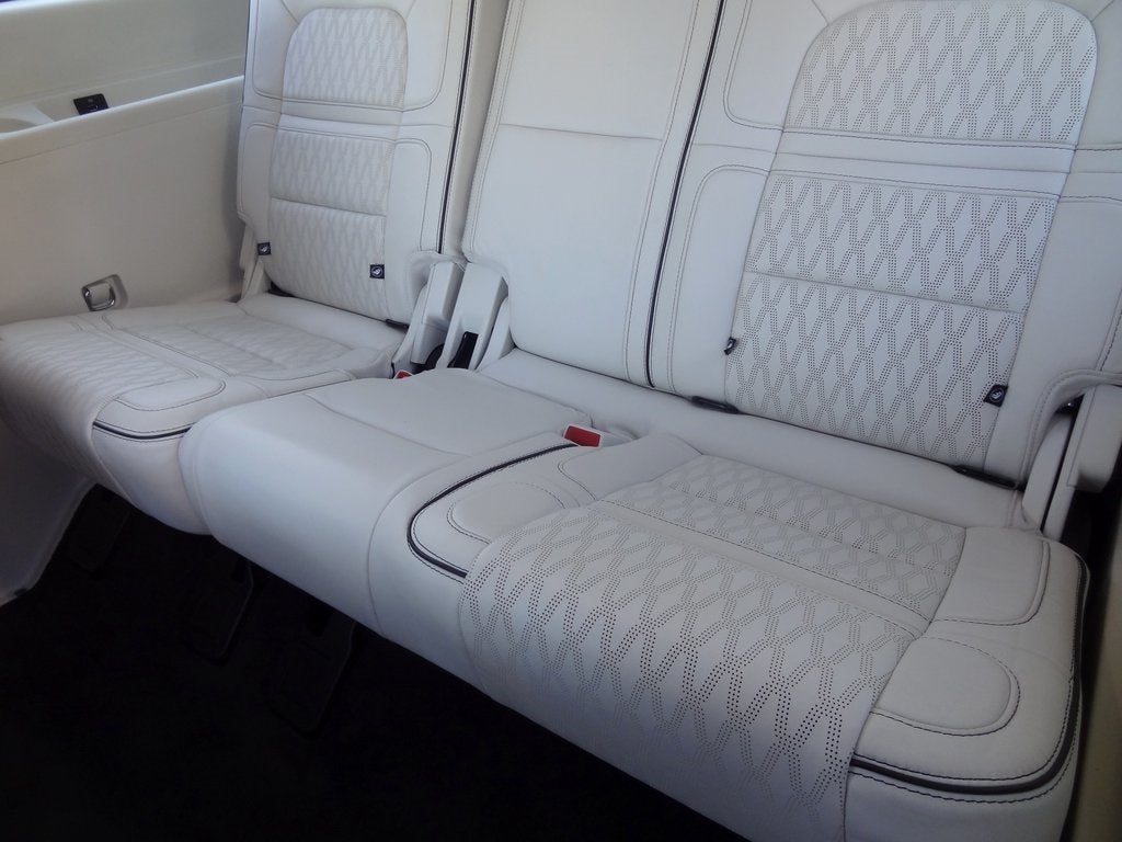 2023 Lincoln Navigator L L Black Label