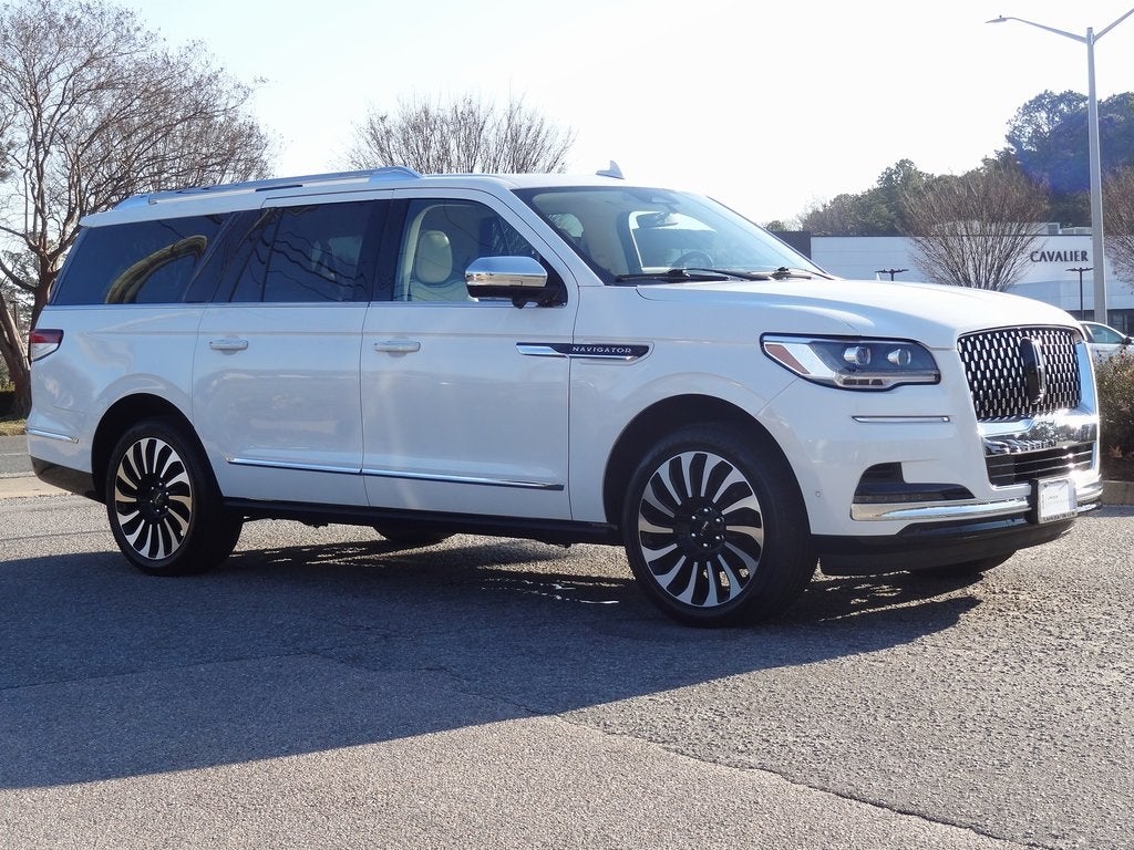 2023 Lincoln Navigator L L Black Label