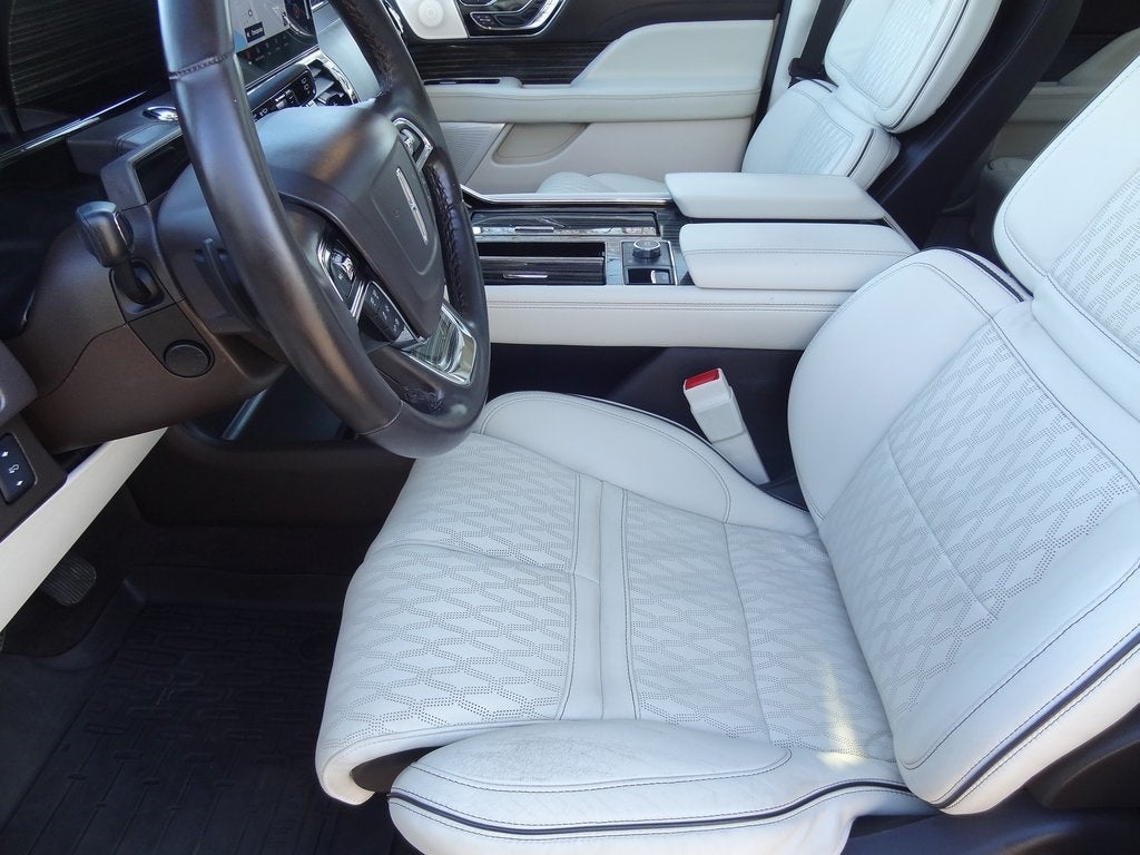 2023 Lincoln Navigator L L Black Label