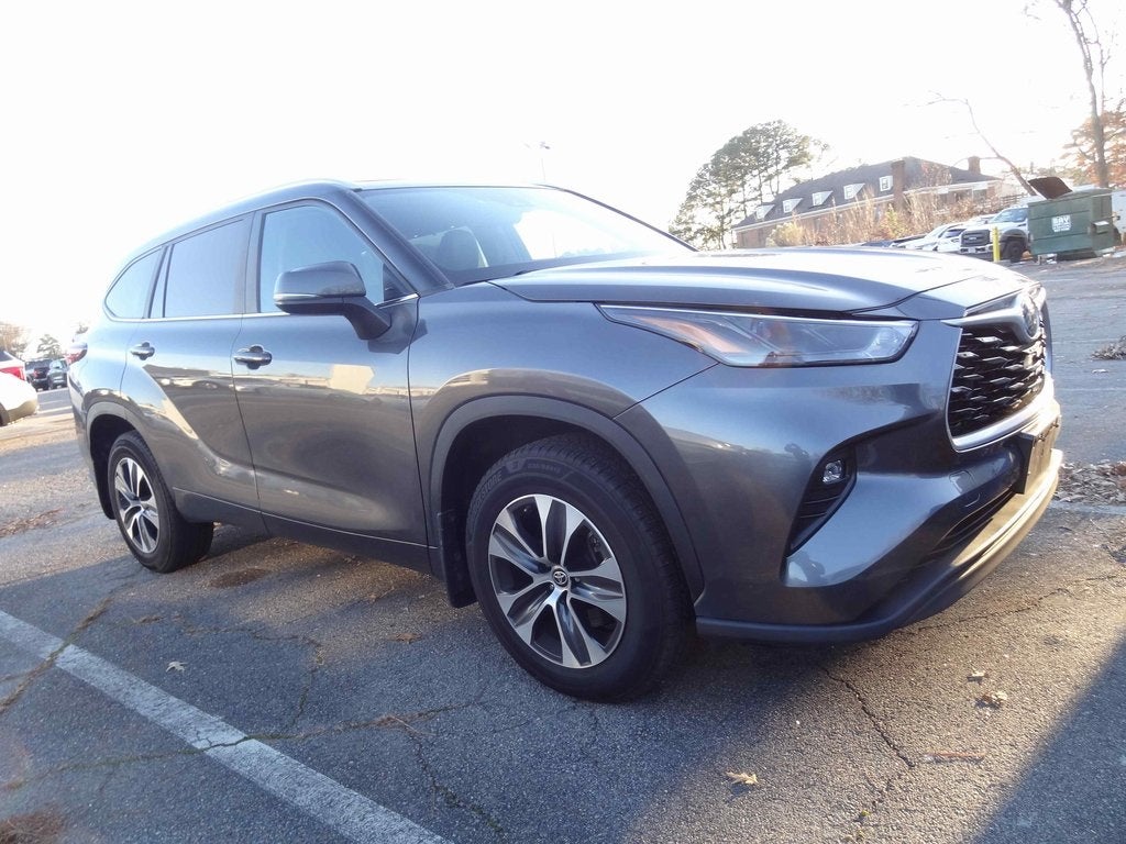 2023 Toyota Highlander XLE