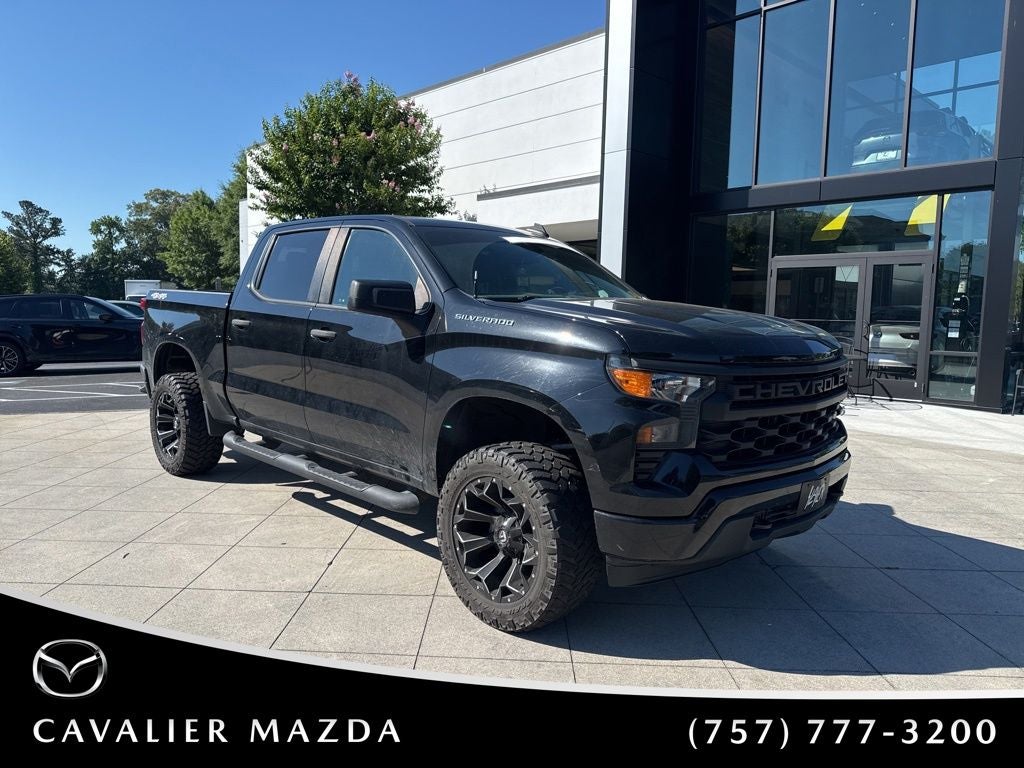2022 Chevrolet Silverado 1500 Custom