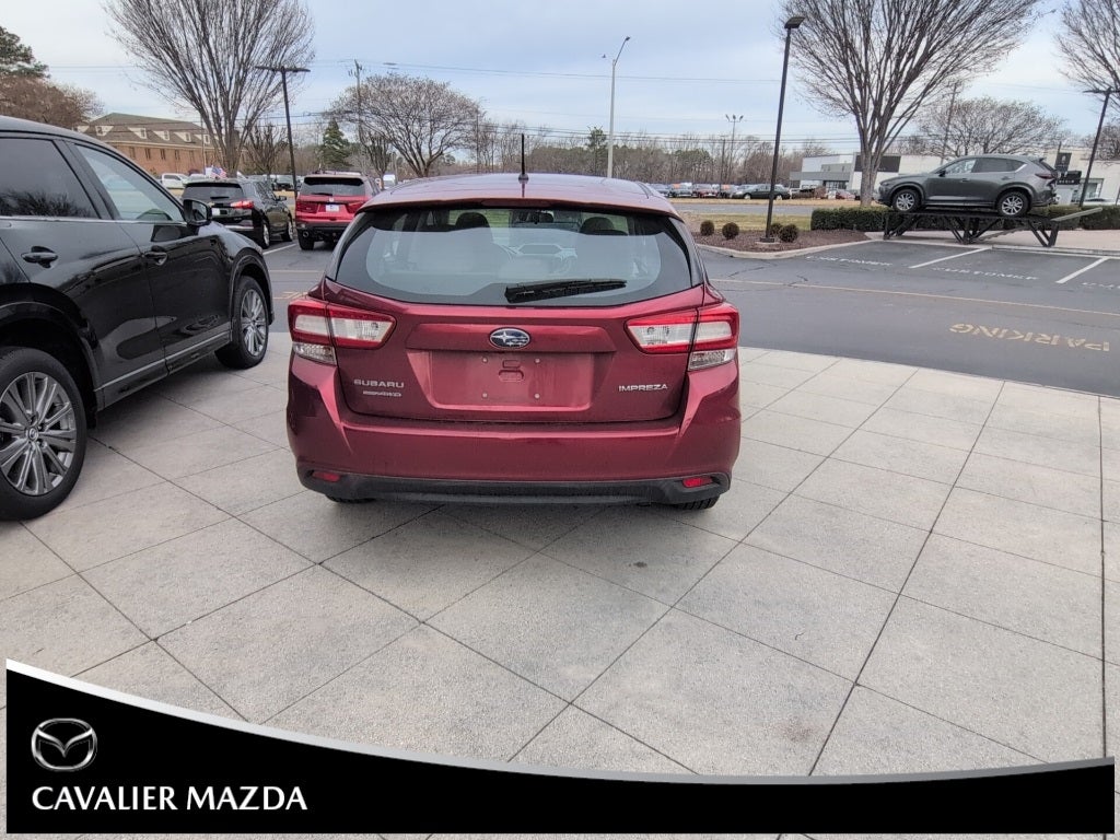 2019 Subaru Impreza 2.0i