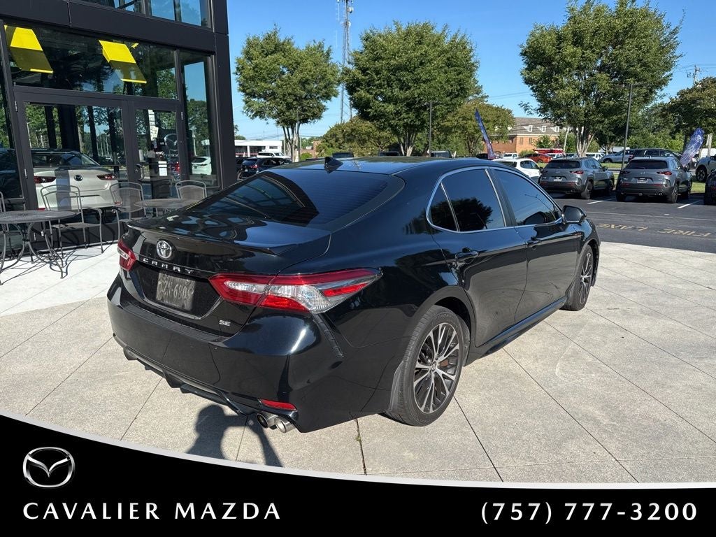 2019 Toyota Camry SE