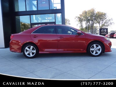 2014 Toyota Camry SE