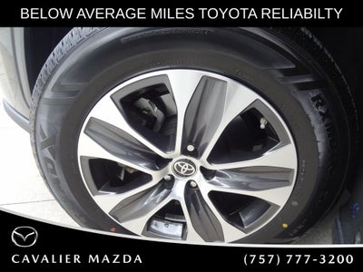 2023 Toyota Highlander Hybrid XLE