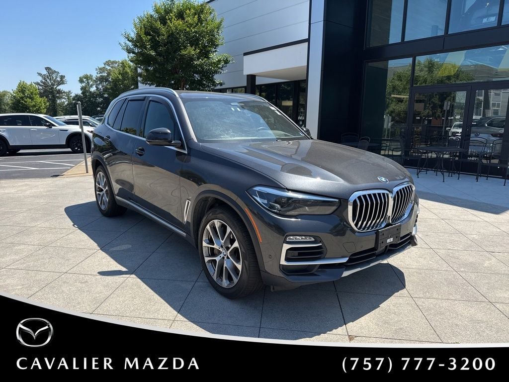 2021 BMW X5 xDrive45e's photo
