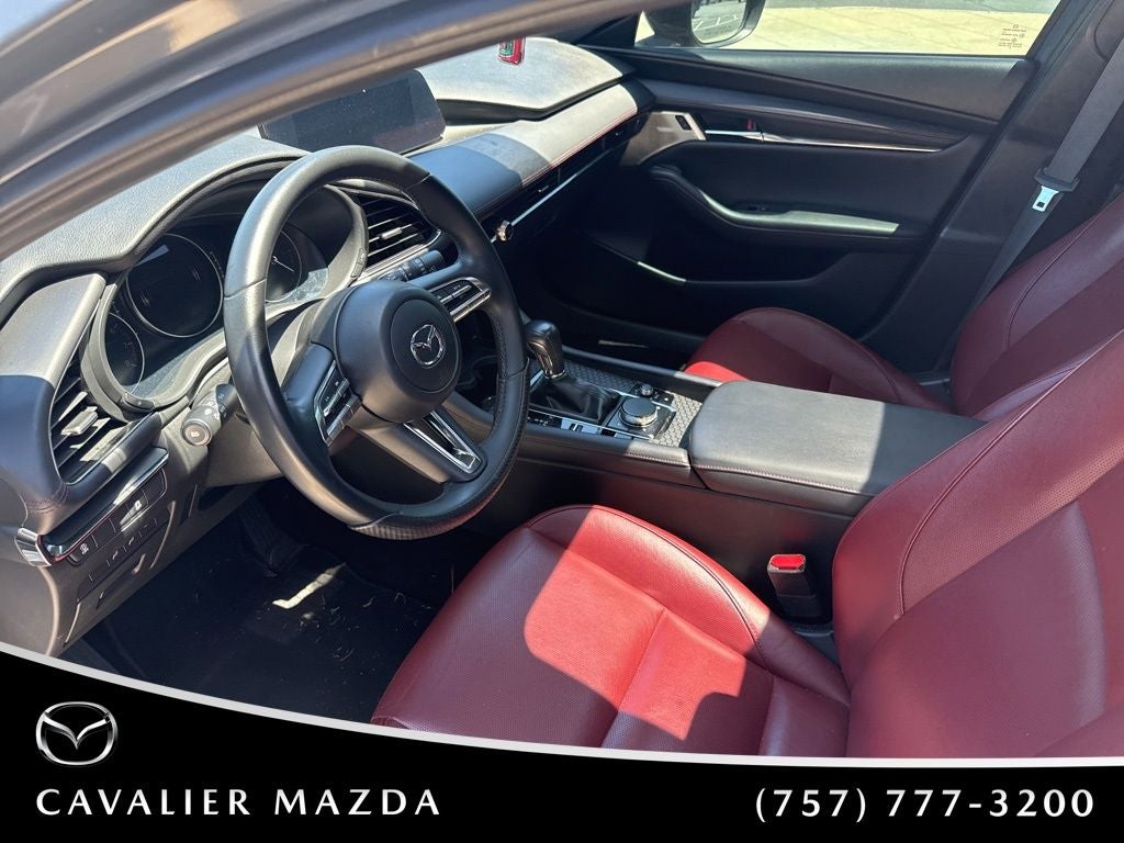 2023 Mazda Mazda3 2.5 S Carbon Edition