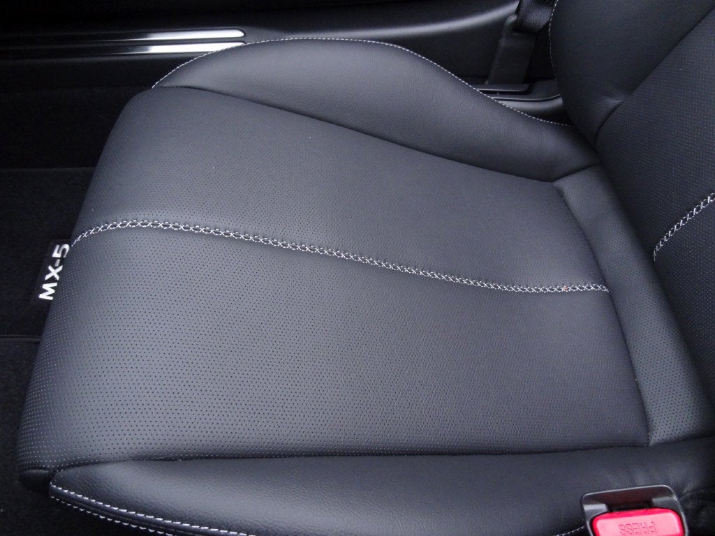 2026 Mazda Mazda MX-5 Miata RF Grand Touring