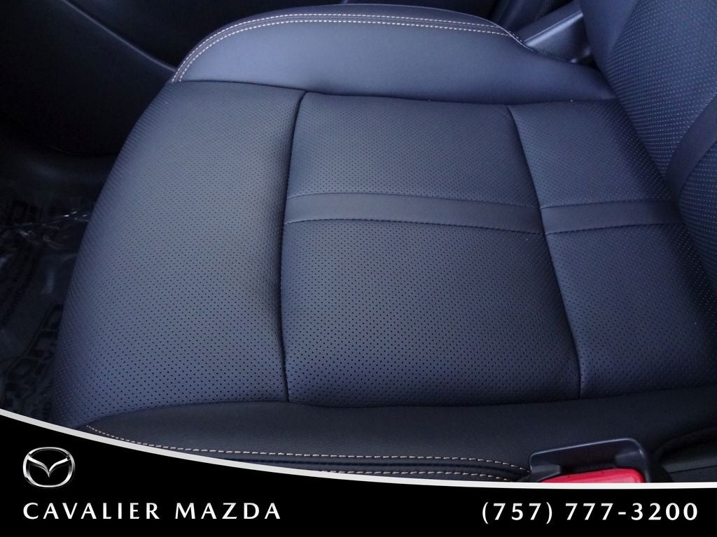 2026 Mazda CX-90 Premium Package - Photo 33