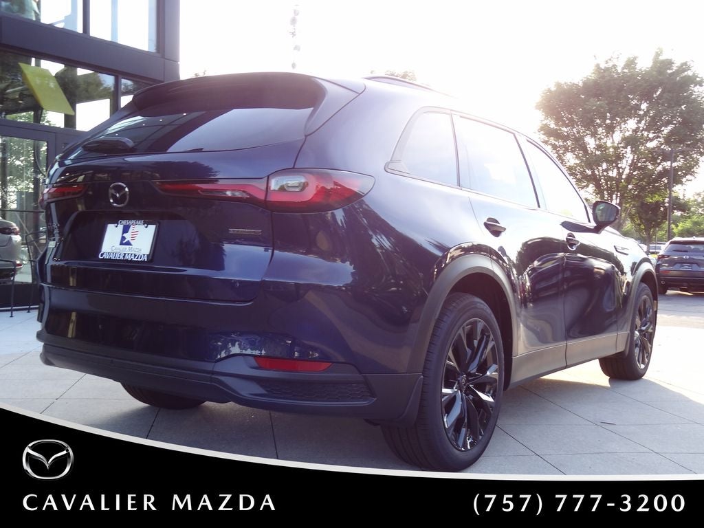 2026 Mazda CX-90 Premium Package - Photo 4