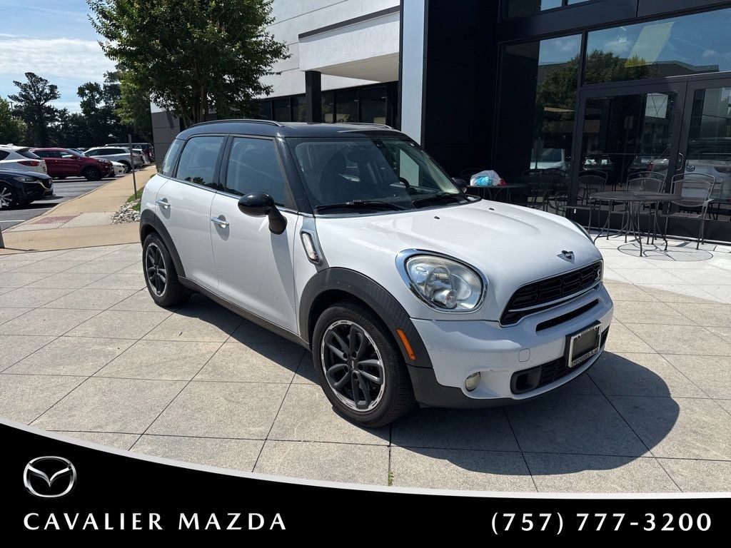 2016 MINI Countryman Countryman S's photo