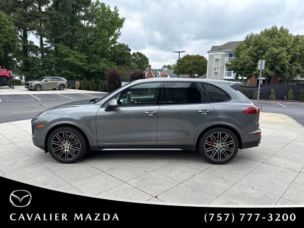 2018 Porsche Cayenne Turbo