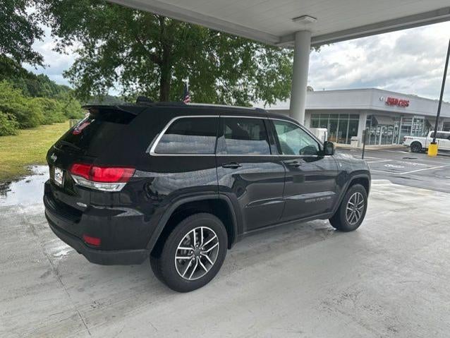 2020 Jeep Grand Cherokee Laredo