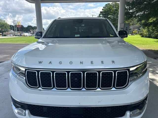 2024 Jeep Wagoneer Base