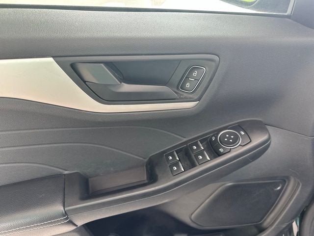2022 Ford Escape S