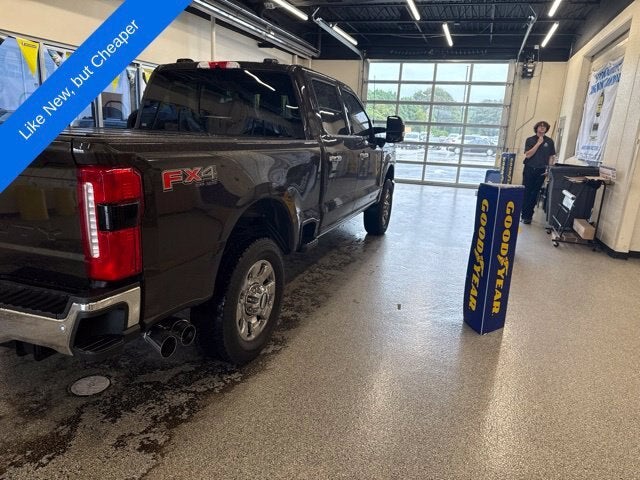 2025 Ford F-350SD Lariat