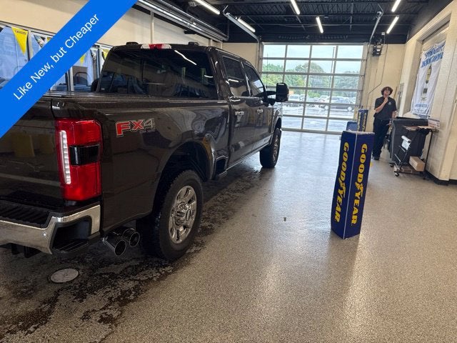 2025 Ford F-350SD Lariat