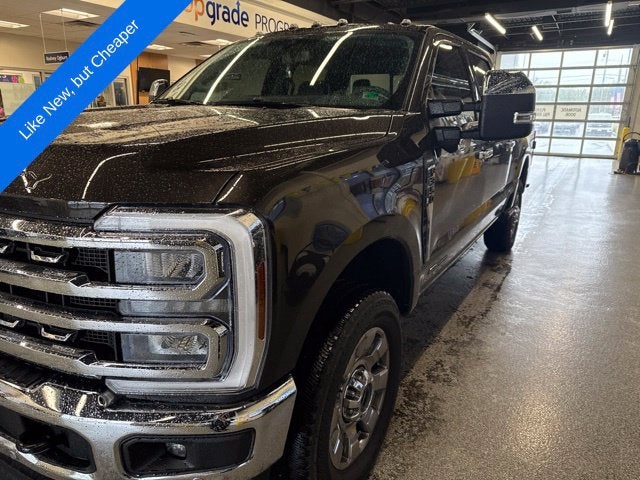 2025 Ford F-350SD Lariat