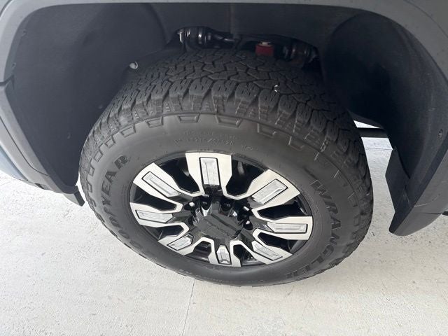 2025 GMC Sierra 2500HD Denali