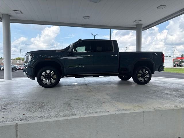2025 GMC Sierra 2500HD Denali