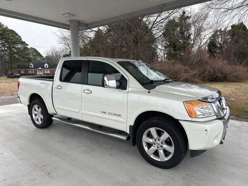 2014 Nissan Titan SL