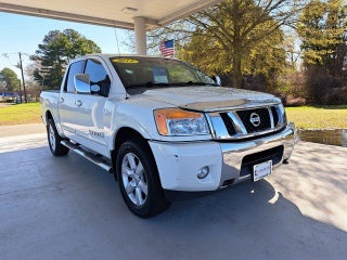 2014 Nissan Titan SL