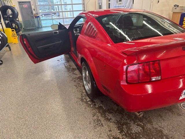 2006 Ford Mustang V6