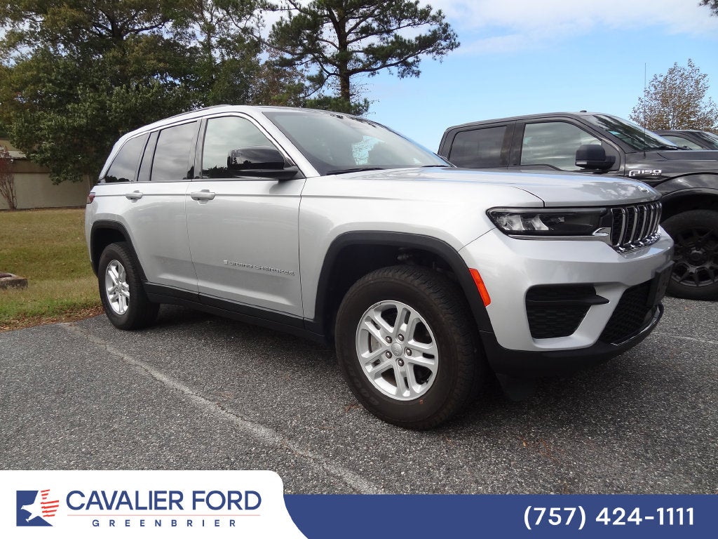 2024 Jeep Grand Cherokee Laredo