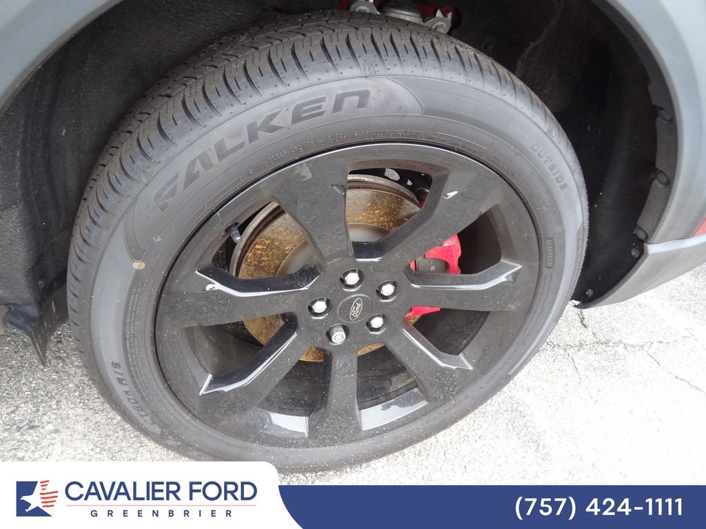 2022 Ford Explorer ST