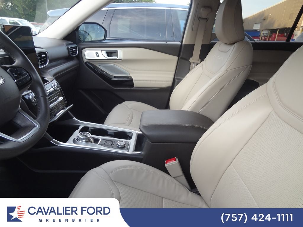2023 Ford Explorer Platinum