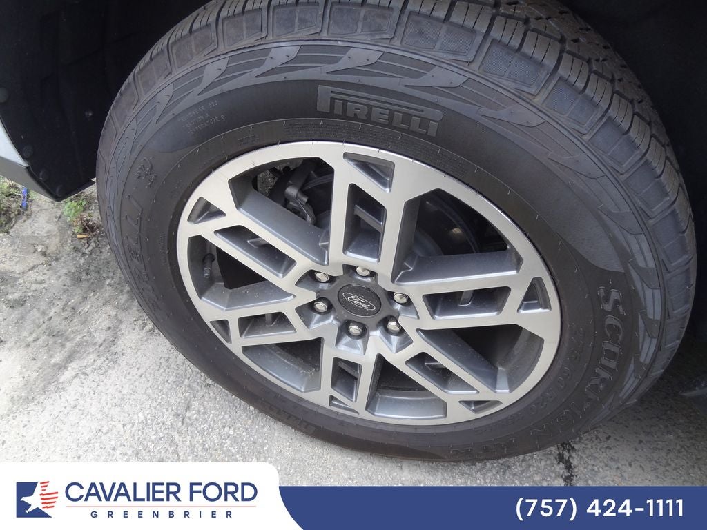 2026 Ford Expedition Active