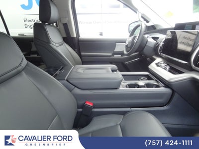 2026 Ford Expedition Active