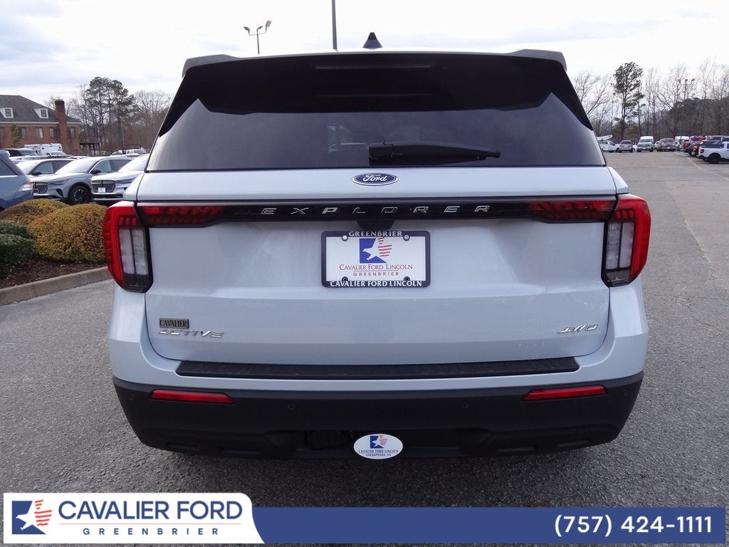 2025 Ford Explorer Active