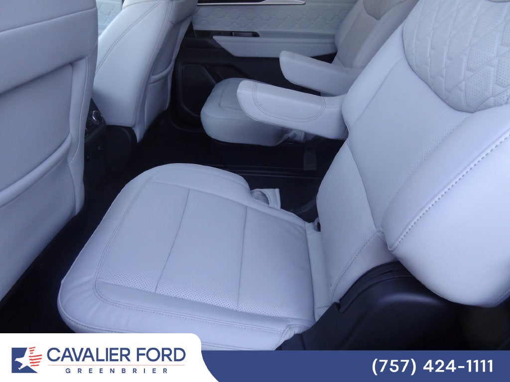 2026 Ford Explorer Platinum™