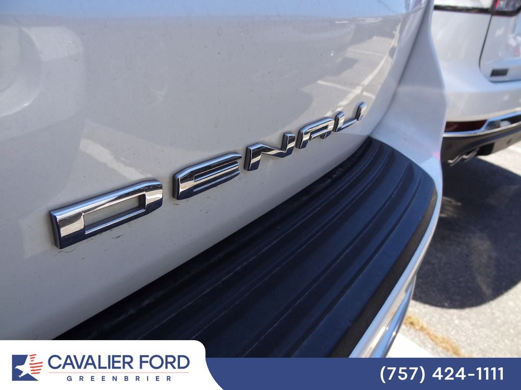 2022 GMC Yukon XL Denali