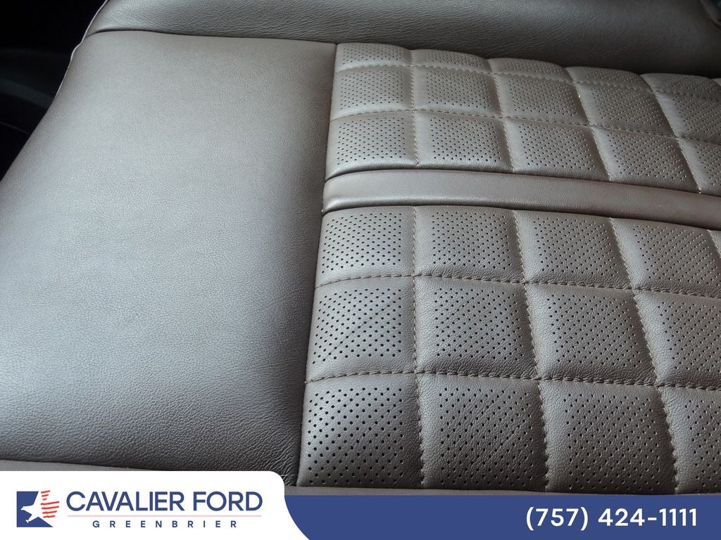 2023 Nissan Titan Platinum Reserve