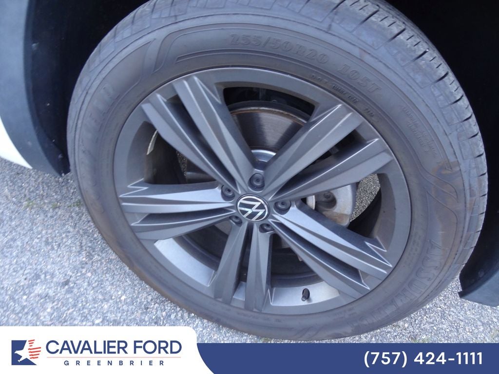 2021 Volkswagen Atlas 3.6L V6 SE w/Technology R-Line