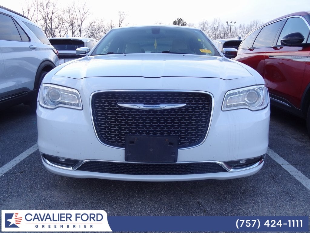 2016 Chrysler 300 C