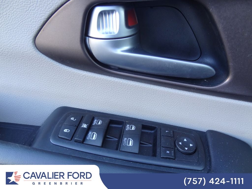 2017 Chrysler Pacifica Touring L Plus