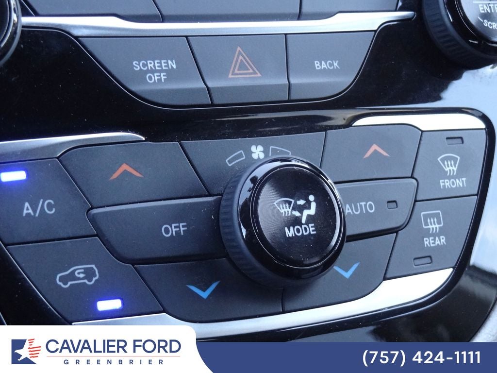 2017 Chrysler Pacifica Touring L Plus