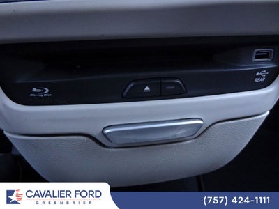 2017 Chrysler Pacifica Touring L Plus