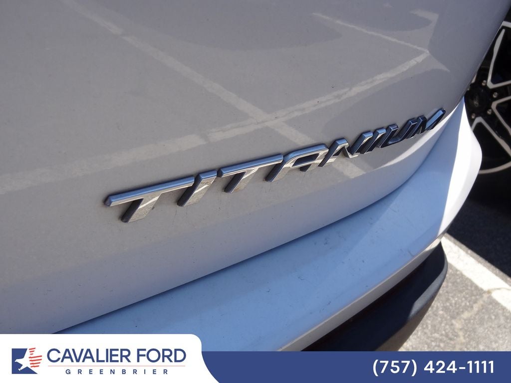 2018 Ford Edge Titanium