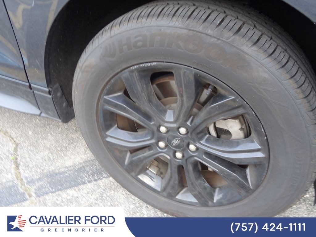 2023 Ford Edge SE