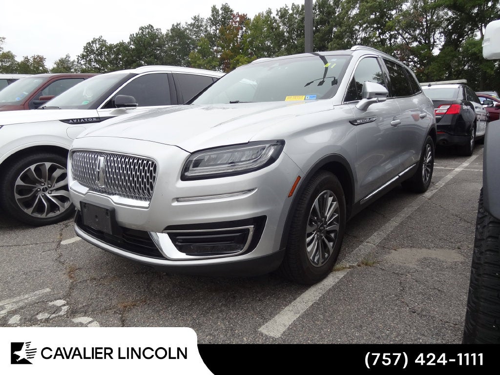 2019 Lincoln Nautilus Select